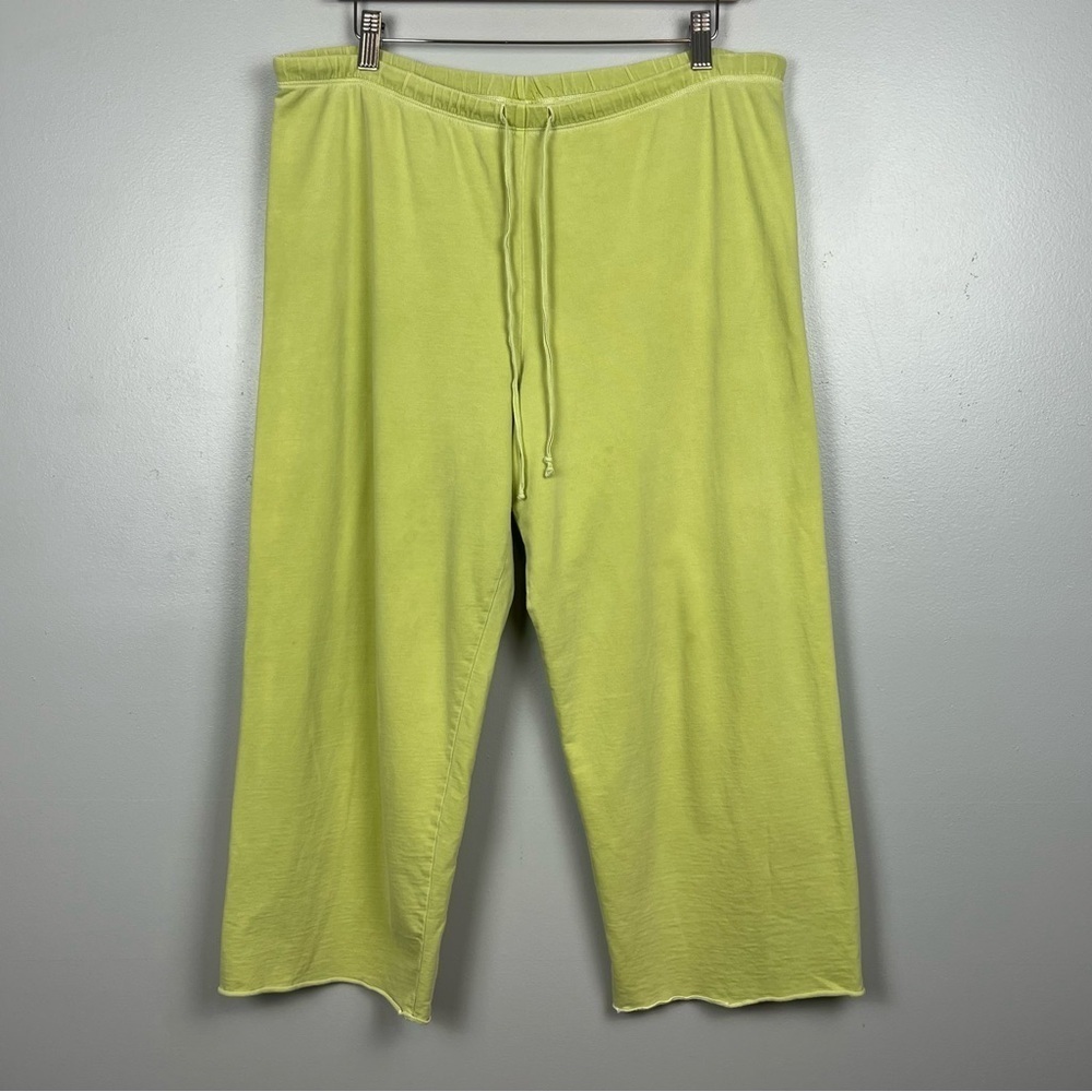 Hot Cotton lime green 100% cotton drawstring waist raw hem capri pants, MP.